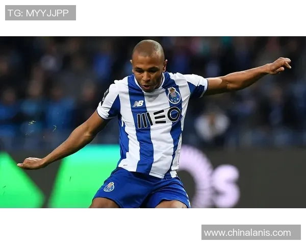 足球球星腿部肌肉长度揭秘对其竞技表现的影响及训练方法分析