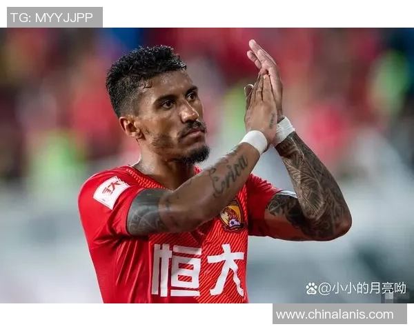 足球界专家眼中的恒大球星是谁 他在球场上的独特价值与影响力分析